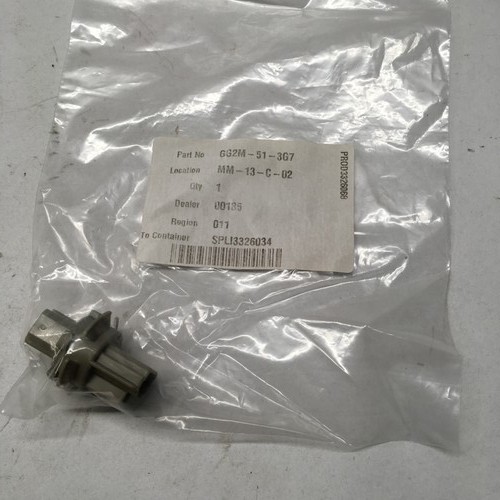 Mazda 8 bulb socket - cx-7,